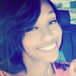 Meet your Posher, Ronisha